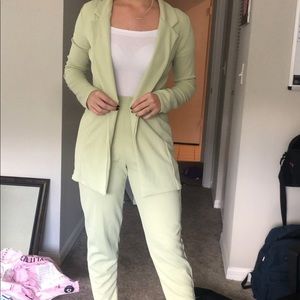 Pretty little thing suit set